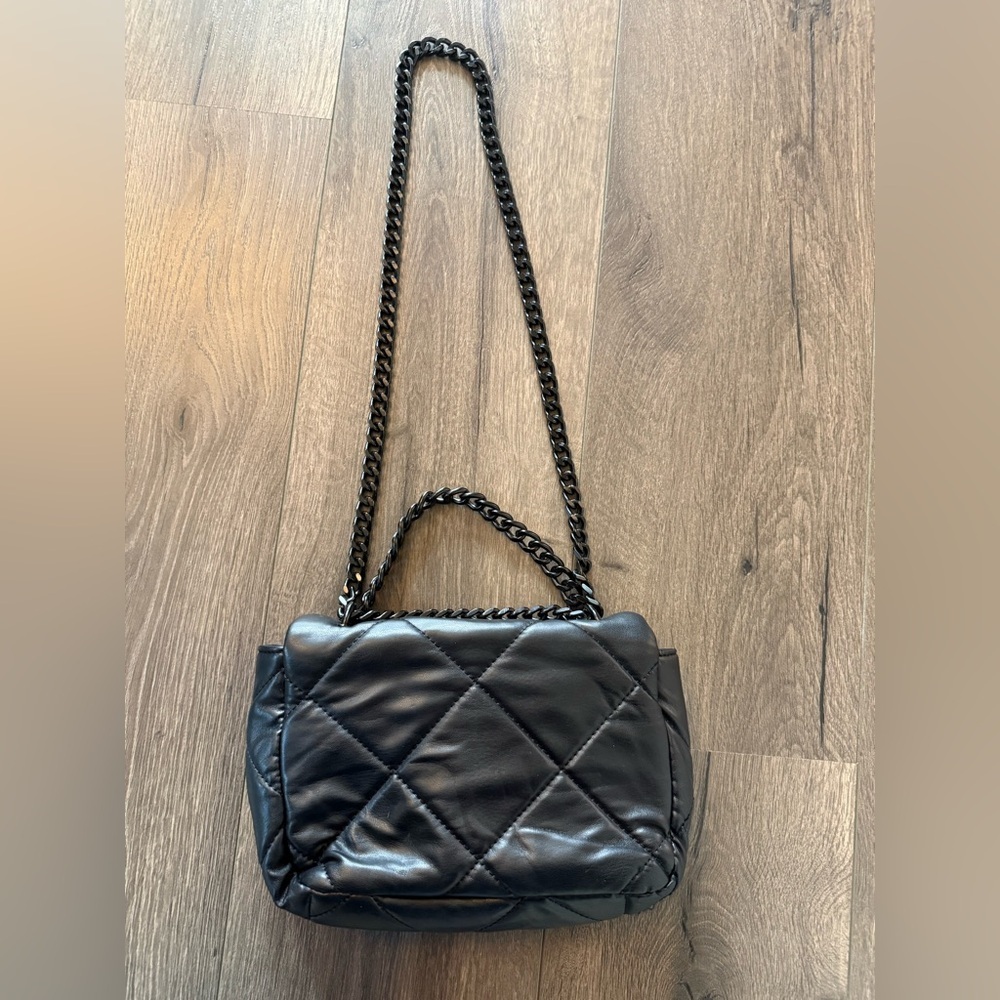 Badgley Mischka Black Quilted Chain Crossbody Bag Edgy Shoulder Purse Handbag - Picture 3 of 15